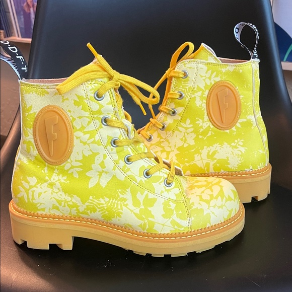 Fluevog Angels - Picture 3 of 7